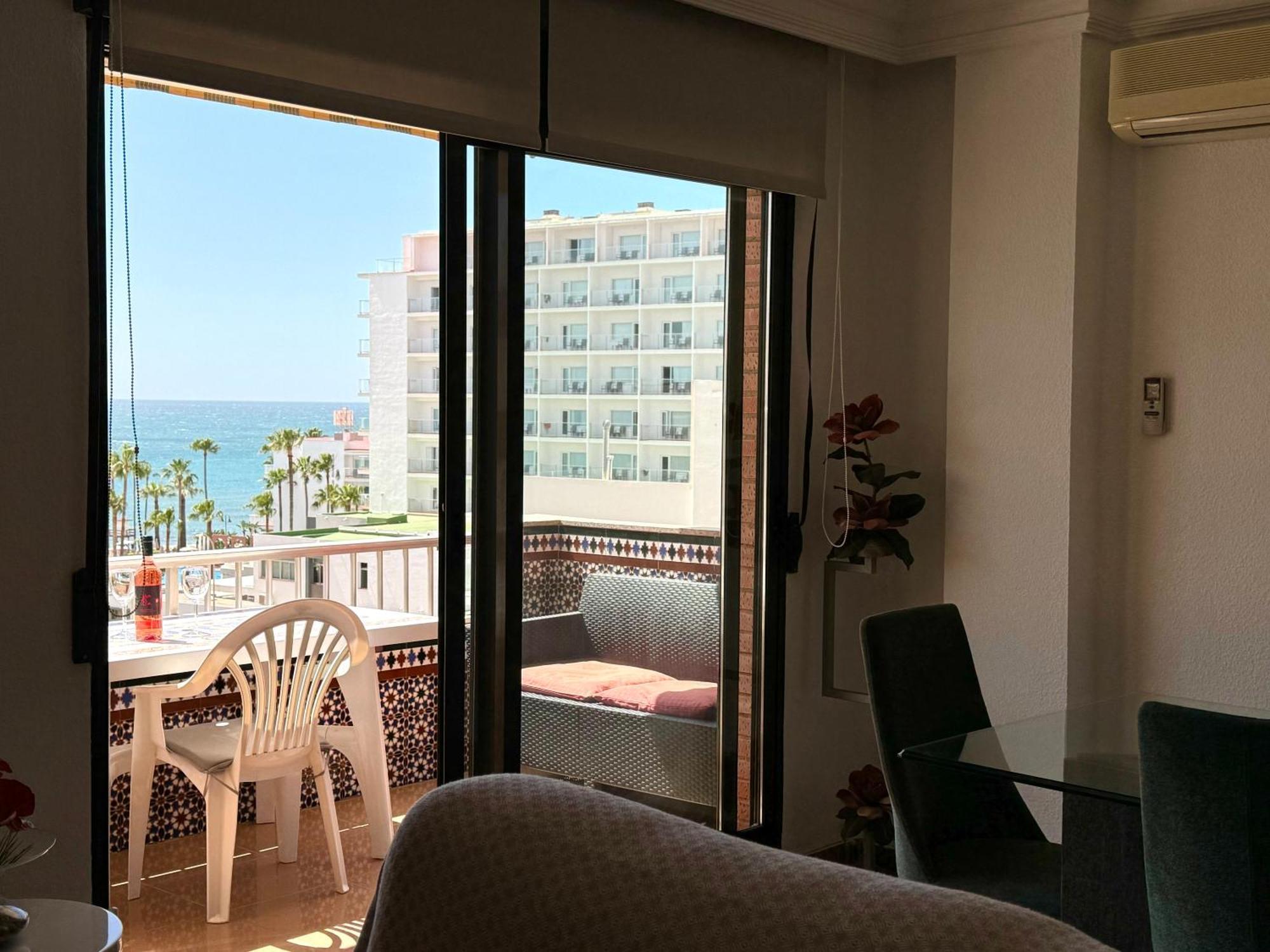 La Carihuela A 150 Metros De La Playa Con Espectaculares Vistas Daire Torremolinos Dış mekan fotoğraf