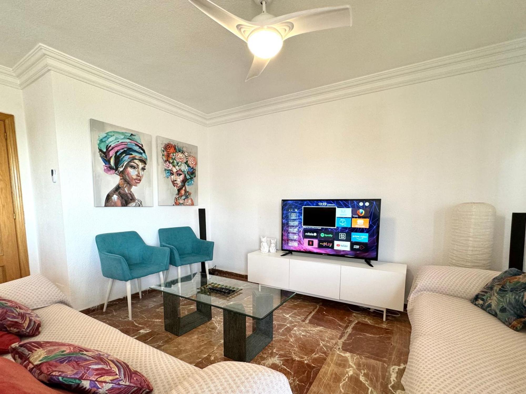 La Carihuela A 150 Metros De La Playa Con Espectaculares Vistas Daire Torremolinos Dış mekan fotoğraf