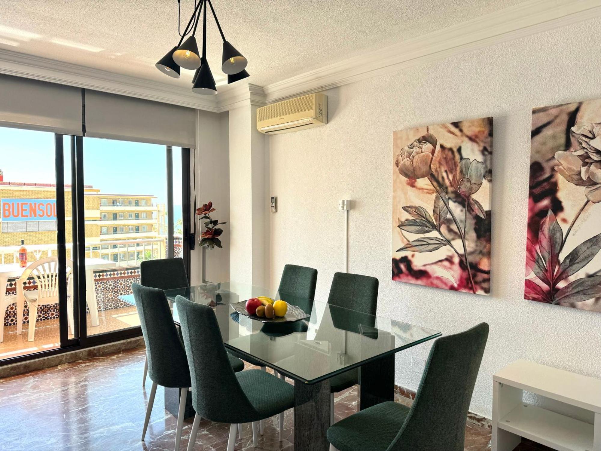 La Carihuela A 150 Metros De La Playa Con Espectaculares Vistas Daire Torremolinos Dış mekan fotoğraf