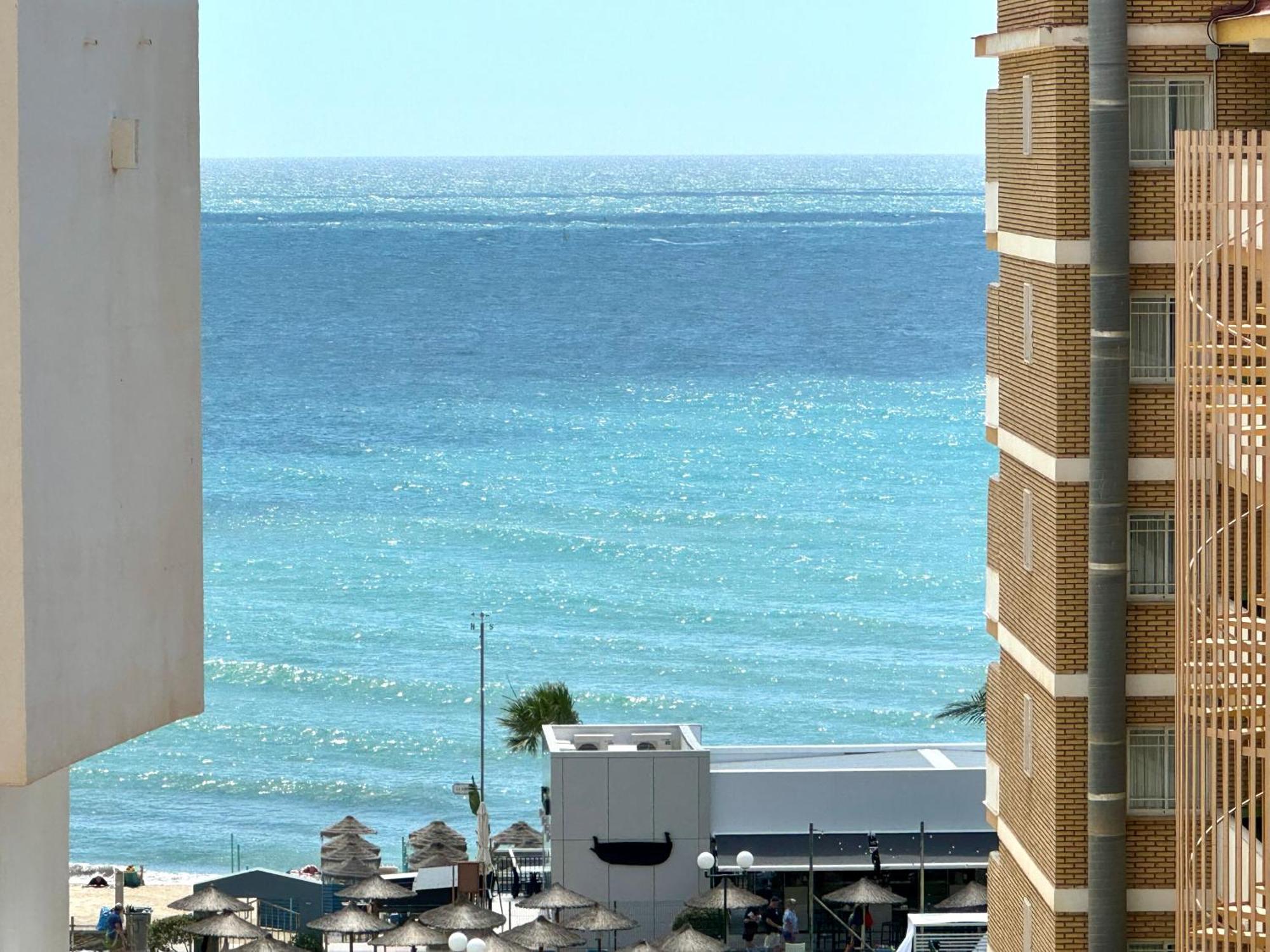 La Carihuela A 150 Metros De La Playa Con Espectaculares Vistas Daire Torremolinos Dış mekan fotoğraf